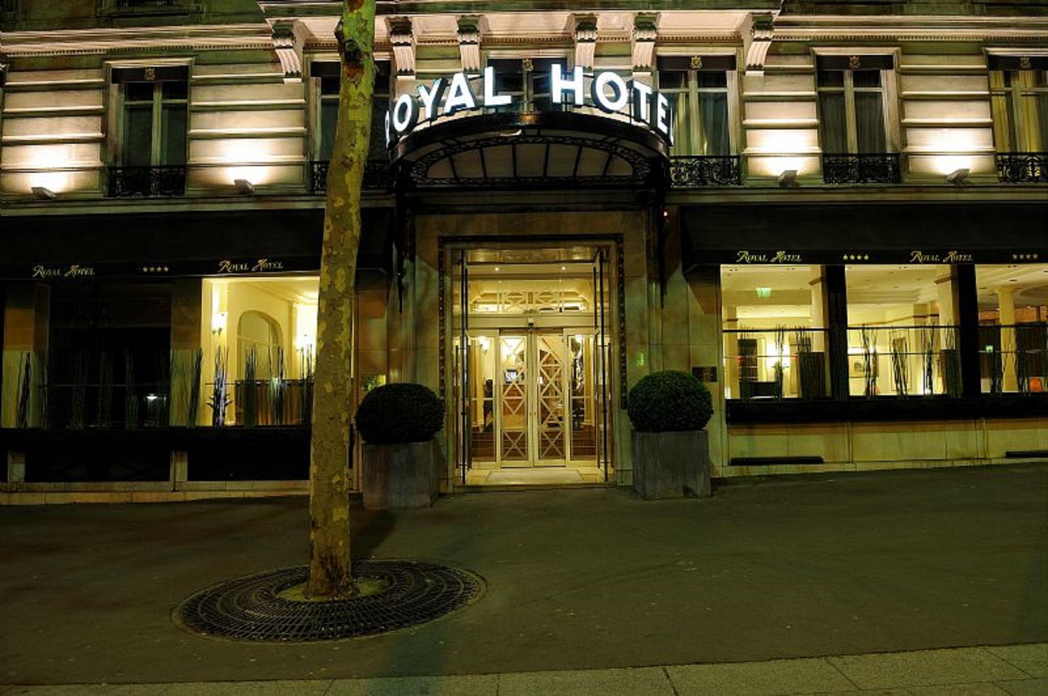 فندق رويال باريس الشانزليزيه المظهر الخارجي الصورة